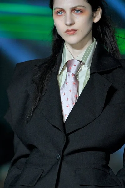 Look 9